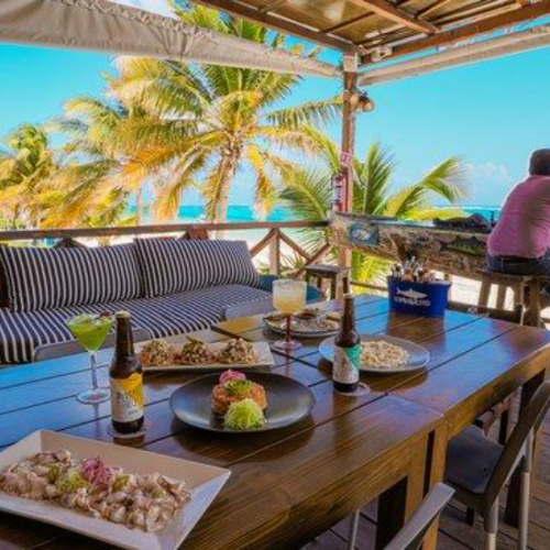 eat lunch at the pier seafood restaurants